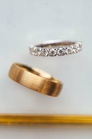 His And Her Wedding Band Set Find The Perfect Band That Symbolizes Your Love Wedding Rings Engagement Ring Wedding Band Wedding Ring Bands