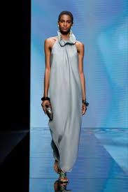 Reso facile e gratuito, pagamenti sicuri e consegna in 48 h! 900 Idee Su Giorgio Armani Nel 2021 Abiti Sfilata Di Moda Abbigliamento