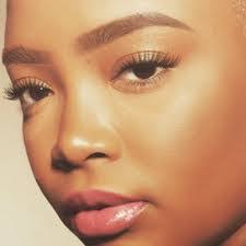 Arielle Proctor's Instagram, Twitter & Facebook