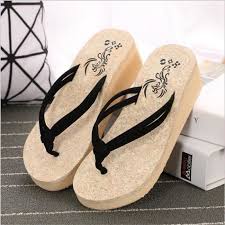 Découvrez notre collection de chaussures d'été sur bonprix et passez votre commande en ligne! Chaussures Pour Plage Femme Sandales Pour La Plage Pantoufle Plage Chaussure De Marque Platform Thong Marque Salle De Bain Noir Cdiscount