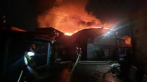 Menurut timbalan pengarah keselamatan usm eady othman latihan yang disertai oleh 37 orang kakitangan ini amat penting bagi melatih mereka memahami cara. Slyt4m453y1vcm