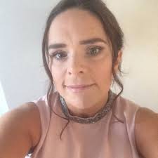 Jackie Kerr (@JackieK18940459)