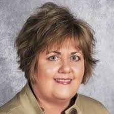 Debora Walker's Instagram, Twitter & Facebook