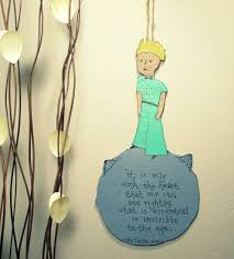 2 le résumé du conte le petit le petit prince est l'œuvre la plus connue d'antoine de saint exupéry. A Great Christmas Gift For Me The Little Prince Le Petit Prince Handmade By 2good2bewood The Little Prince Hand Painted Great Christmas Gifts