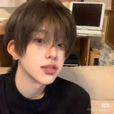 Épinglé par dallas pack sur 💚Theo💚 en 2025