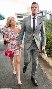 A prosthetic leg, an affair and burnt laptops: Freedomroo Ben Roberts Smith Denies Shooting Dead An Unarmed Afghan With A Prosthetic Leg Australiannewsreview