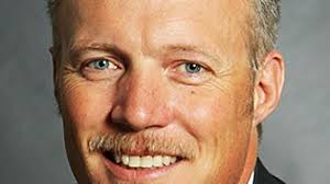 Former Larry H. Miller Group CEO speaking in Preston