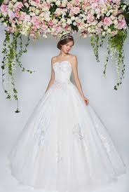 Blooming Romantic Pretty In Floral Floral Wedding Dresses Bridal Boutique Singapore W Rental Wedding Dresses Wedding Dresses Contemporary Wedding Dress