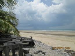 Sematan palm beach resort, sematan: Sematan Palm Beach Resort Pool Pictures Reviews Tripadvisor