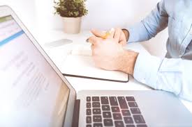 A l'heure du départ, laissez moi vous dire mes amis, ma famille que mon adieu n'est qu'un au revoir. Exemple De Lettre D Adieu Aux Collegues Toutes Les Questions Et Reponses Sur L Emploi