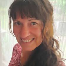 Does anyone have any spare or unwanted sand bags available? Or knows where  we can pick some up from?? Thanks in advance