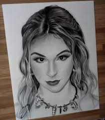 Have a gorgeous Dany Day! Here are a few favorite pics of our Crimson Queen  👸🥰🤘🏻🔥🎸 @dany.thewarning @thewarningrockband #thewarningrockband