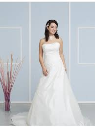 Das kleid ist auch tatsächlich ein brautkleid und stammt aus der aktuellen bridal collection von vera. 2016 Fuchs D 03163 Fuchs D 03163 368 38 2021 Brautkleider Online Bestellen Billiger Kaufen Preise 2021