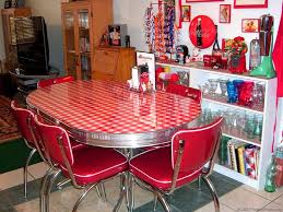Tonnie S Vintage 1950 S Era Diner Table In 2020 Vintage Kitchen Table Retro Dining Table Diner Table