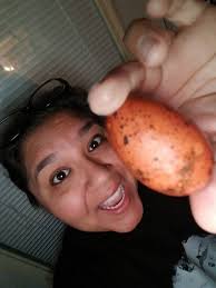 Y'all how cute is this widdleee egg 🥰