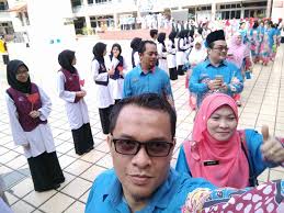 Smk tunku abdul rahman kuching is a sekolah menengah based in kuching sarawak. Majlis Sambutan Hari Sekolah Menengah Tunku Abdul Rahman Facebook