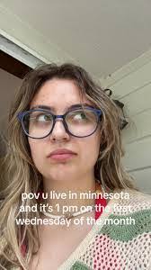 Keeley Hoffman's Instagram, Twitter & Facebook