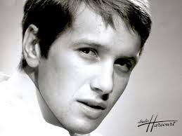 Yves Rénier — Wikipédia