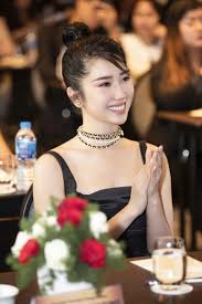 Tuyển tập video hot nhất hiện nay do nhạc sĩ nổi tiếng sáng tác và ca sỹ trương thế vinh thể hiện, xem video và tải download hd chất lượng cao. Thuy Ngan Tung áº£nh Gá»£i Cáº£m Láº§n Ä'áº§u Noi Vá» Tinh Cáº£m Vá»›i TrÆ°Æ¡ng Tháº¿ Vinh Tin Tá»©c Má»›i Nháº¥t 24h Ä'á»c Bao Lao Ä'á»™ng Online Laodong Vn