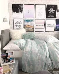 Feeling Like You May Not Get Your Dorm Stuff On Time Shop And Ship It Straight To School Dorm Room Inspiration Room Inspiration Dorm Room