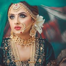 Green Is In Trend This Wedding Season Indian Bride Makeup Bridal Makeup Wedding Bridal Photography Poses