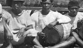 Keterangannya, alat musik ini memiliki jenis bunyi ideofon. Gendang Panjang Alat Musik Tradisional Di Belitong Komunitas Peta Belitung