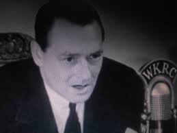 An ad for Waite Hoyt and Reds baseball