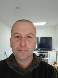 Started eating carnivore in February after discovering Eddie Abbew, in that  3 months I've dropped 2 stone and feel amazing, I've cheated a little as I  still enjoy a few beers of