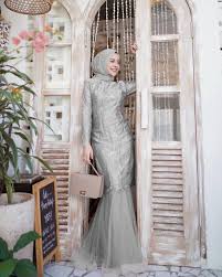 Dekorasi kamar pengantin warna merah 5 dekorasi kamar pengantin dari dekorasi pernikahan gold merah jawa. Baju Tunang Baju Nikah Kahwin Putih Gold Kuning Maroon Grey Silver Hijau Soft Baby Blue Long Dress Indonesia Design Shopee Malaysia