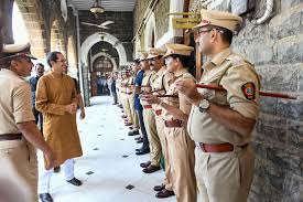 Subodh kumar jaiswal was appointed the new director of cbi. Uddhav Meets Maha Cops Assure Help On Women Safety Deccan Herald