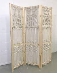 In other words, you can have an open floor plan and you can have privacy at the same time if you use a room divider to occasionally separate a particular section of the space from the rest of the functions. 20 Creative Diy Room Dividers Best Room Divider Ideas