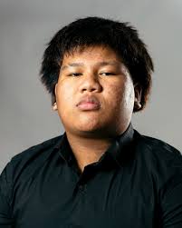 Introducing 2024 A EEN ZAAN CYO Kansas Male Fashion Contestant Name:  L.Joseph Thang Age: 17 Height : 5'5” 📸: @biakthangimage See you all