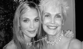 Molly Sim's Instagram, Twitter & Facebook