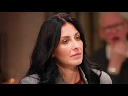 Mama Monique haalt hard uit naar Antine na de reünie