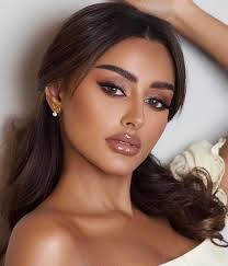 Amal Abdullah أمل عبدالله‎