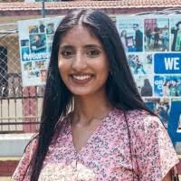 Rose Kandel's Instagram, Twitter & Facebook