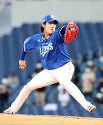 기사 기사에 따르면 원태인 아버지 원민구 감독과 김상수 아버지 김영범 씨는 군대 선후임 관계다. ìë²½íë ìì´ì¤ ìíì¸ ê· ì´ì´ ë³´ì¸ë¤ ëêµ¬ì ë¬¸