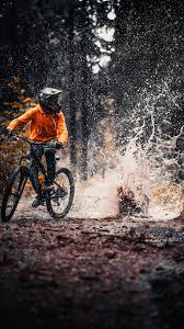 Red bull wallpapers brings the world of red bull action sports directly to your android smartphone, tablet, and android wear smart watch. 20 Mountain Bike Pictures Download Free Images On Unsplash
