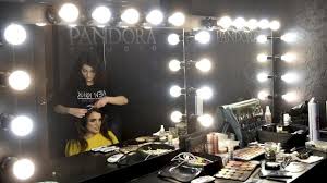 Maybe you would like to learn more about one of these? Cara Makeup Artist Proteksi Diri Di Tengah Pandemi