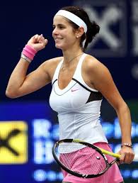 Un tournoi de tennis est toujours un stress , il faut donc éviter certains désagréments afin de se focaliser sur l'essentiel : Julia Goerges Tennis Julia Goerges Photos Au Tournoi De Linz Julia Goer Tennis Players Female Julia Goerges Tennis