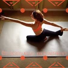 Yoga Stretches After P90x Pigeon Pose Hip Opener With Added Quad Stretch Quad Stretch Pigeon Pose Yoga Pigeon Pose
