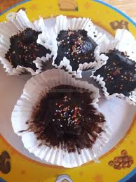 Nah, dengan resep bikin kue bolu dengan rice cooker berikut ini, kamu bisa menciptakan bolu hanya dengan menggunakan rice cooker. Resep Bolu Kukus Oreo Radar Tarakan