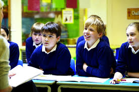 În plus, cei care redactează teza de este cineva interesat de cazul in care elevul agreseaza verbal, fizic sau emotional profesorul?!… avem drepturi toti; EducaÈ›ia In Lume Meseria De Profesor Pierde Din Popularitate In Sua È™i Marea Britanie Din Cauza Fricii De Covid 19 È™i A Salariilor Mici Libertatea