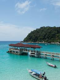 Kalau anda dari kuala lumpur dan datang dengan kapal terbang, turunlah di. Pakej Percutian Ke Pulau Perhentian 2021 2022 Murah Best Tripfez Travel
