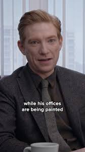 Everyone’s following the meeting script 👀 The Paper