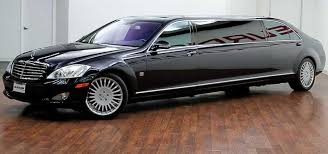 Www Daisylimo Com Daisy Limo Provides Reliable Limo And Car Service To And From New York City Book Your Limo Service Online Limo Luxury Car Rental Limousine