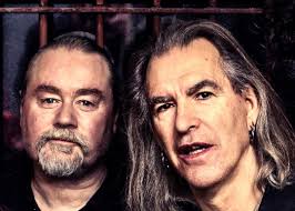 5 mins to go.... Please share your dancing, moshing, drinks, feelings,  sing-a-long(s) with us