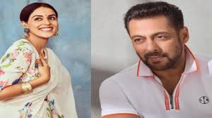 Salman Khan and Genelia DSouza had an epic dance-off to Footloose on  actors 56th birthday. Watch video - The Economic Times