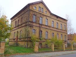 Arbeitnehmern, welche beruflich hier sind und daher in guben eine wohnung mieten möchten, wird mit 12335 mietwohnungen reichlich auswahl geboten. Guben 30 Wohnungen In Guben Mitula Immobilien