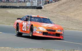 Stock car, a principal categoria do automobilismo nacional, segue cada vez mais emocionante. Stock Car Wiktionary